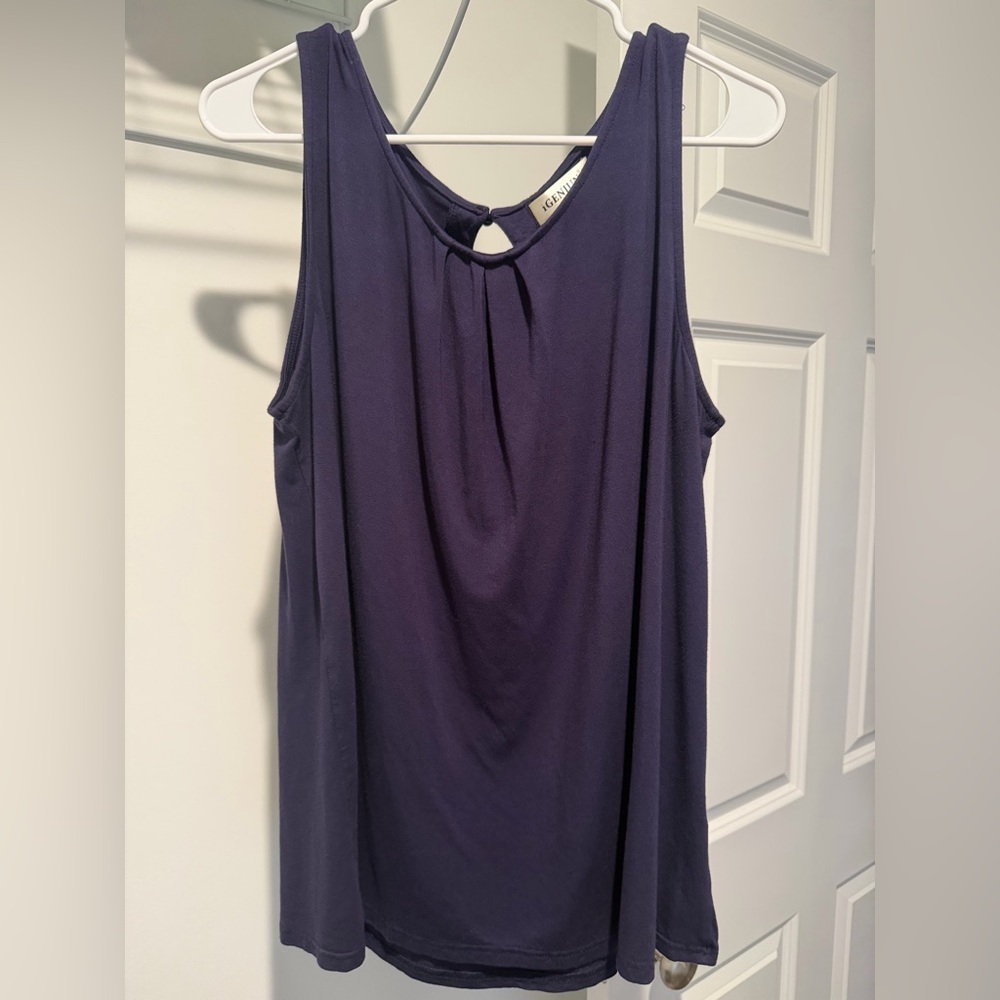 Navy tank top. Size 2XL.